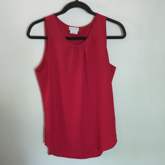 3 for $20 Bundle! Van Heusen Red Crepe Material Tank Top Women's Size S - Picture 1 of 5
